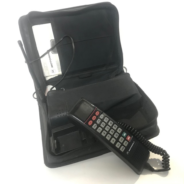 PHONE, Mobile 1980s in Case - Motorola